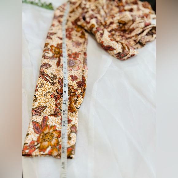 Free People I Got You Pink Yellow Floral Print Long Sleeve Crop Top Size XS - Picture 11 of 12